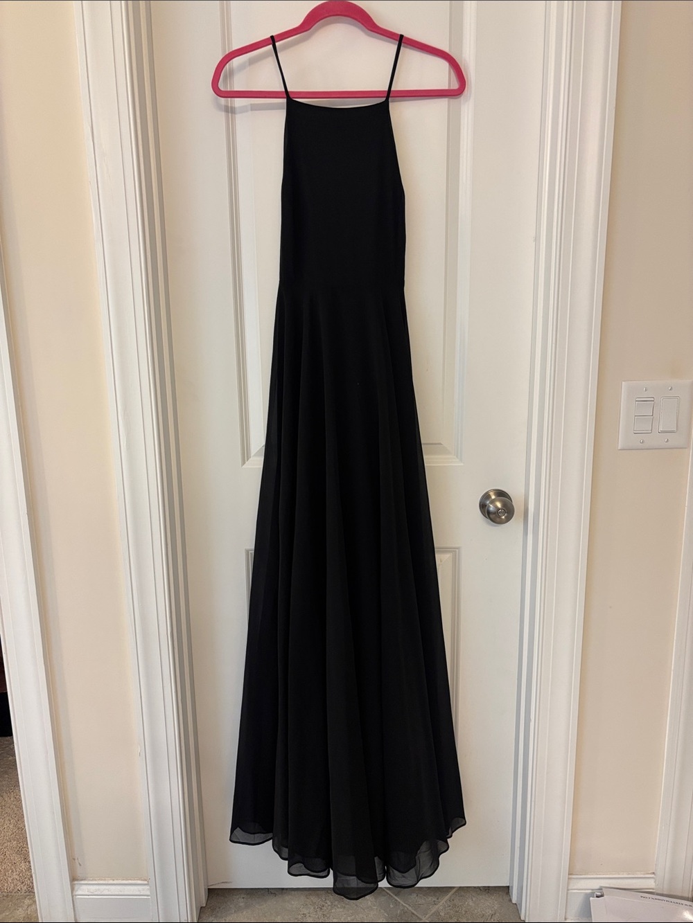 leshop Black Spaghetti-Strap Maxi Dress